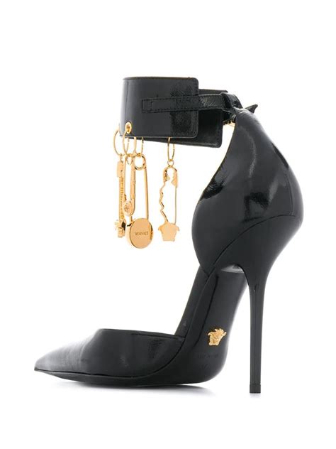 nuovi tacchi versace|Nuova collezione di scarpe da donna di Versace su FARFETCH.